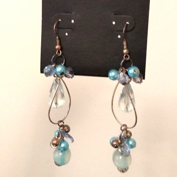 Vintage Teal Blue Beads Silver Tone Dangle Drop Earrings Timeless VTG Jewelry - Picture 5 of 6